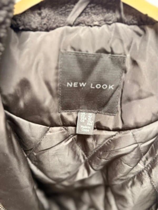 New Look Z62E) new look, black coat, size 14