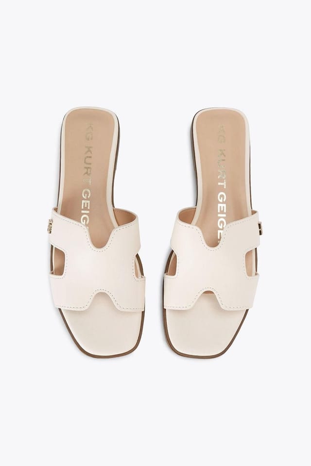 KG Kurt Geiger KG Kurt Geiger Women's 'Raven' Flats in Cream - 2