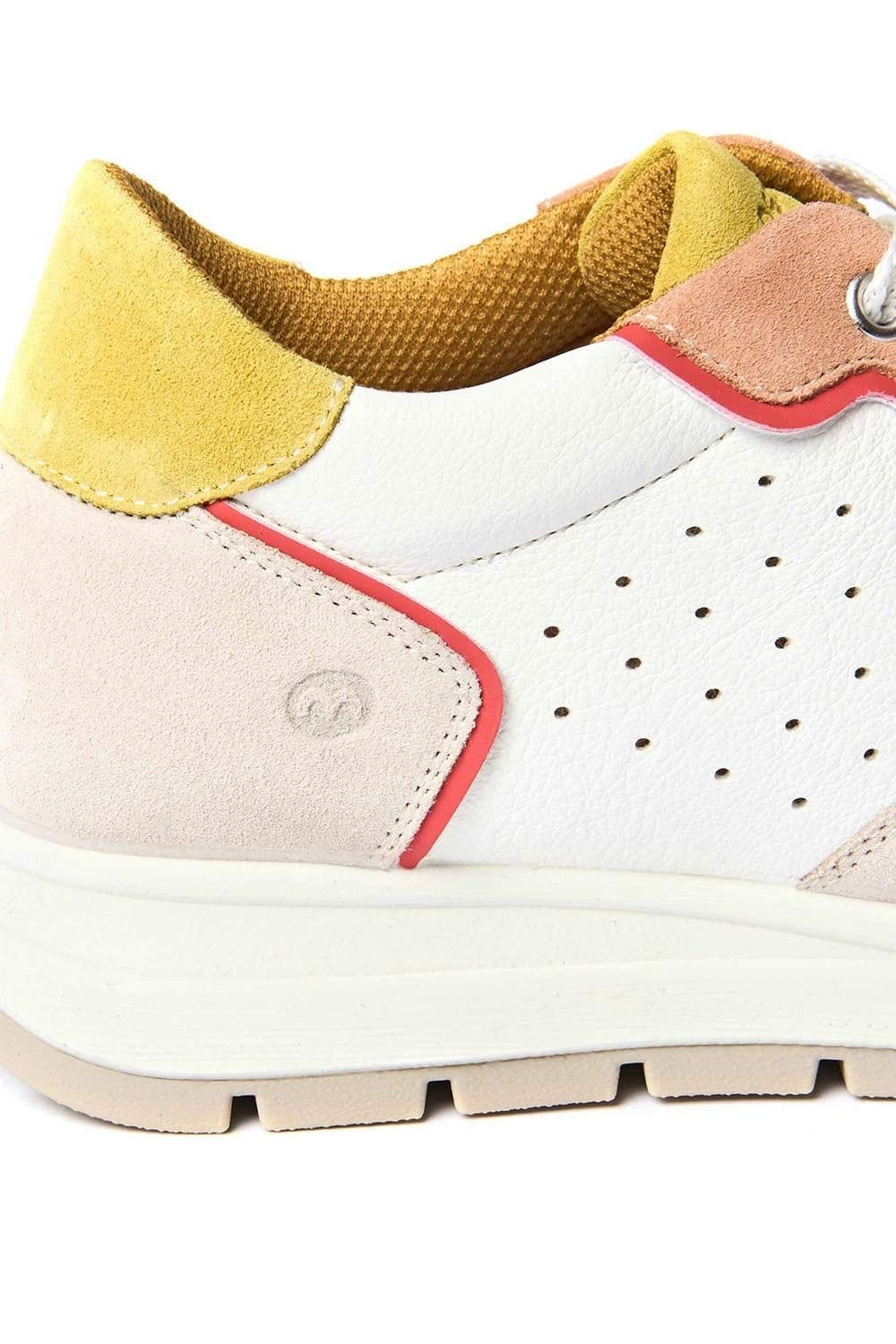 Moshulu Moshulu Women's 'Teresa' Lace Up Mesh Panel Trainers - 4