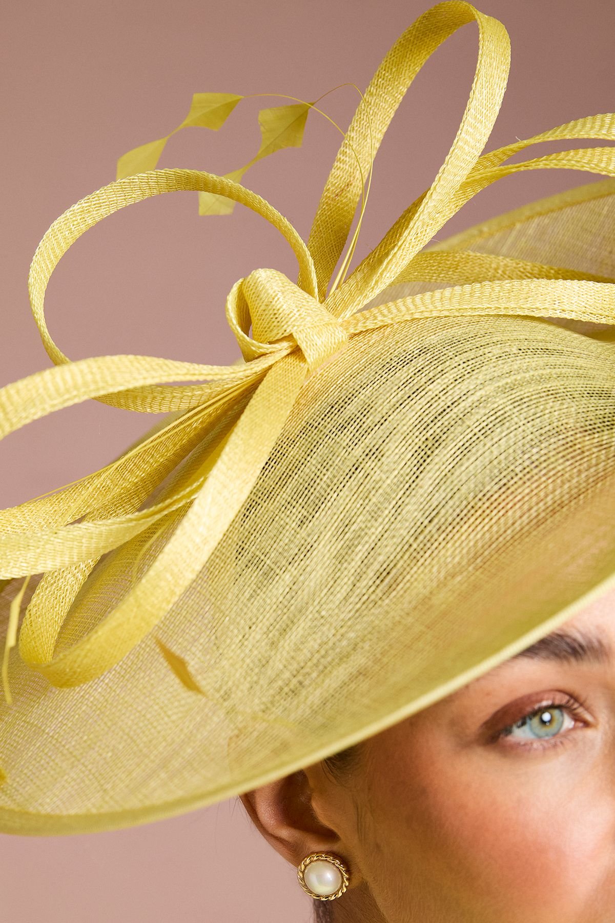 Coast Coast Women's Loop Detail Wide Brim Fascinator in Lemon - 3