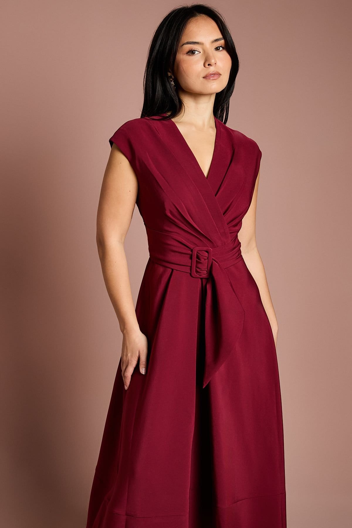 Coast Coast Women's Petite Belted Crepe Dress in Wine - 4