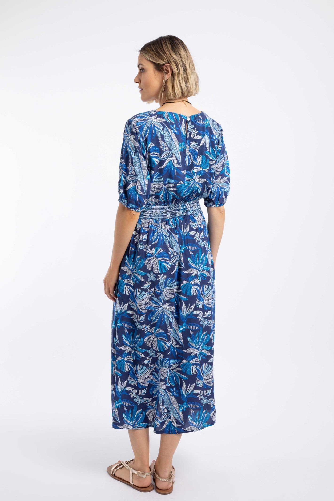 Weird Fish Weird Fish Women's Dilsha Printed Midi Dress in Dark Indigo - 4