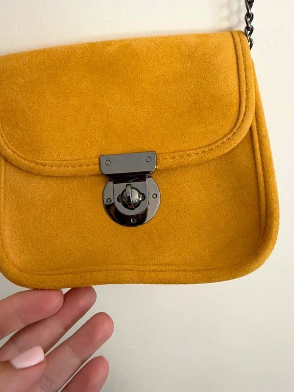New Look New Look Mustard Yellow Faux Suede Crossbody Bag Chain Strap Shoulder Festival Boho Small