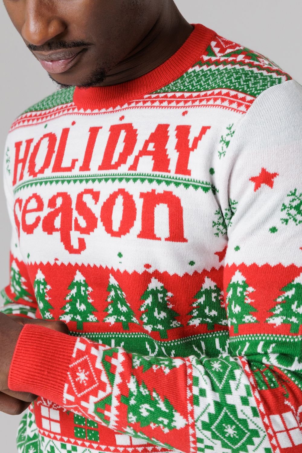 Tokyo Laundry Tokyo Laundry Men's Festive Jacquard Crew Neck Jumper in Red - 4