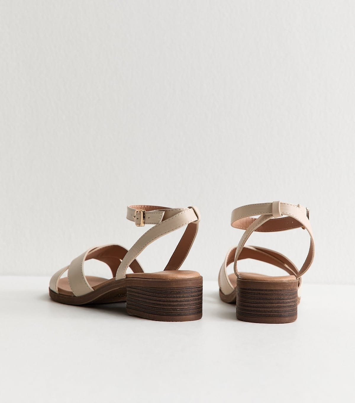 New Look Women's Wide Fit Off White Faux Leather Block Heel Sandals Vegan New Look - 4