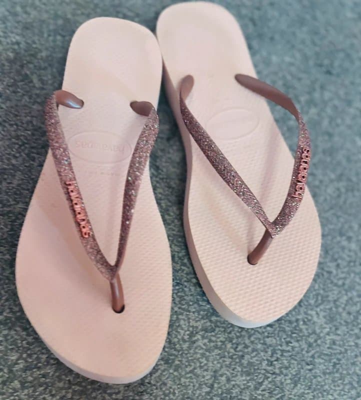 Havaianas Havaianas 39/40 wedge Rare rose gold glitter sandals wedding party holiday 6/7 same day post