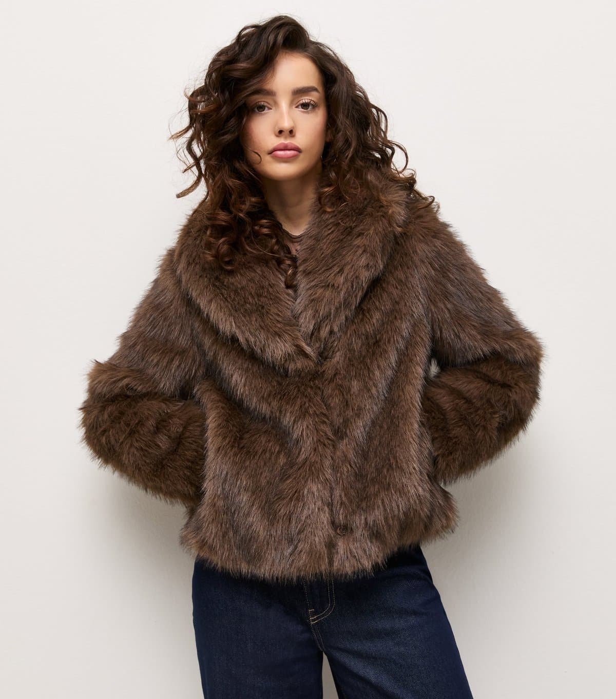 New Look Women's Petite Brown Faux Fur Shawl Collar Jacket New Look