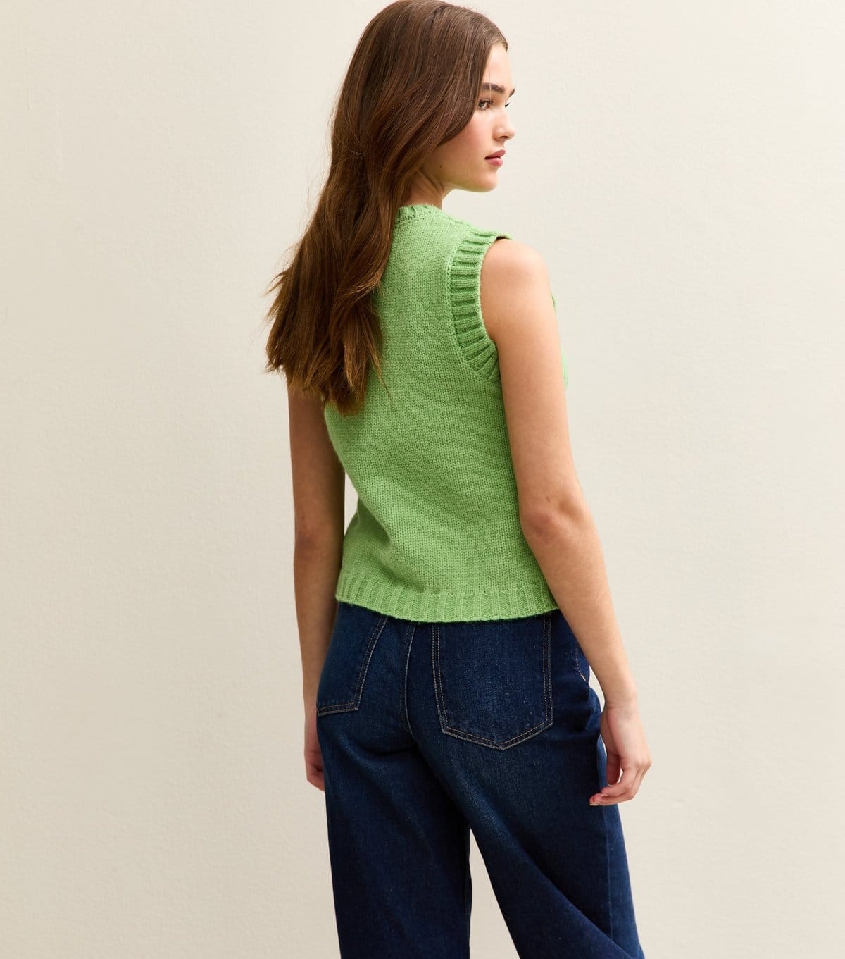 New Look Women's Bright Green Crew Neck Cable Knit Waistcoat New Look - 4