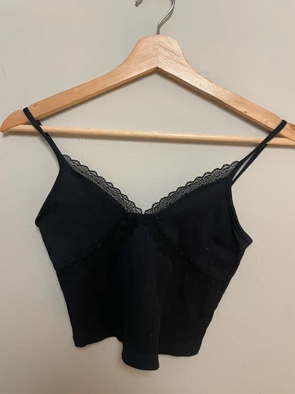 Bershka Bershka black lace vest