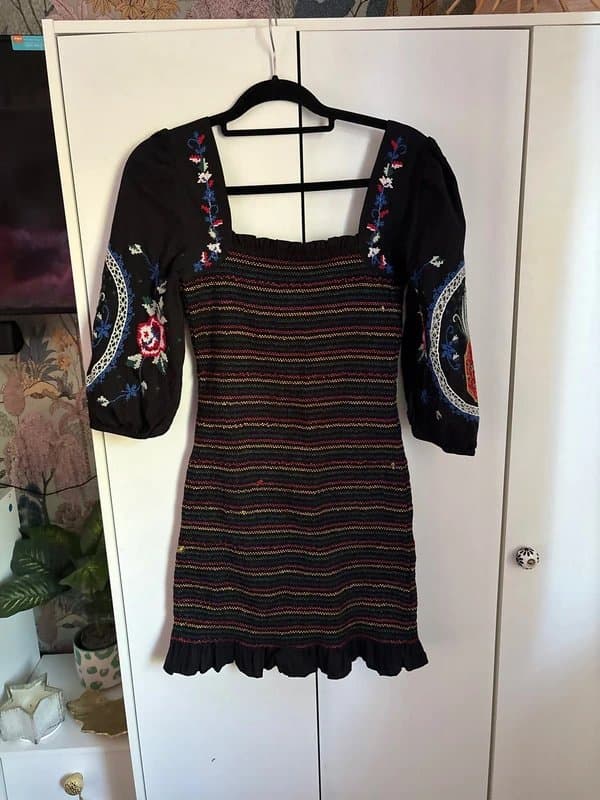 Never Fully Dressed Never Fully Dressed knee length dress