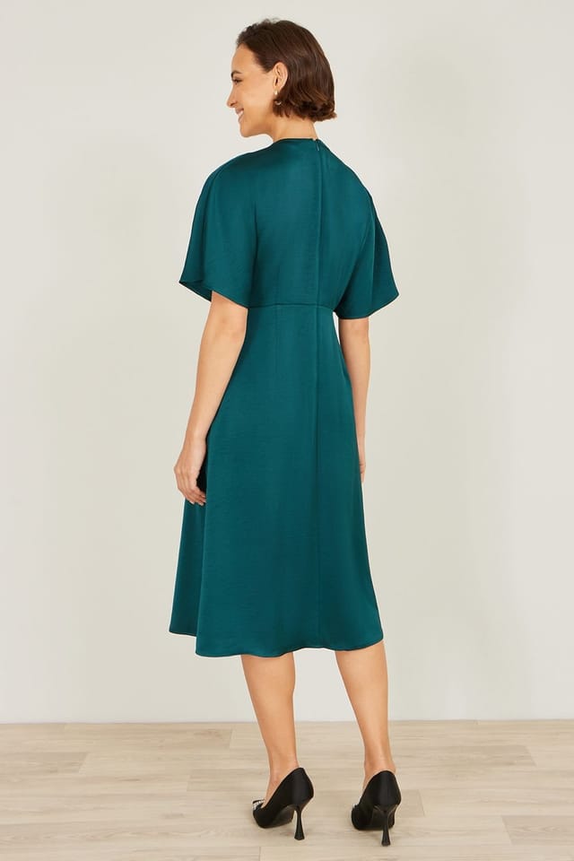 Yumi Yumi Women's Green Satin Midi Kimono Dress - 3