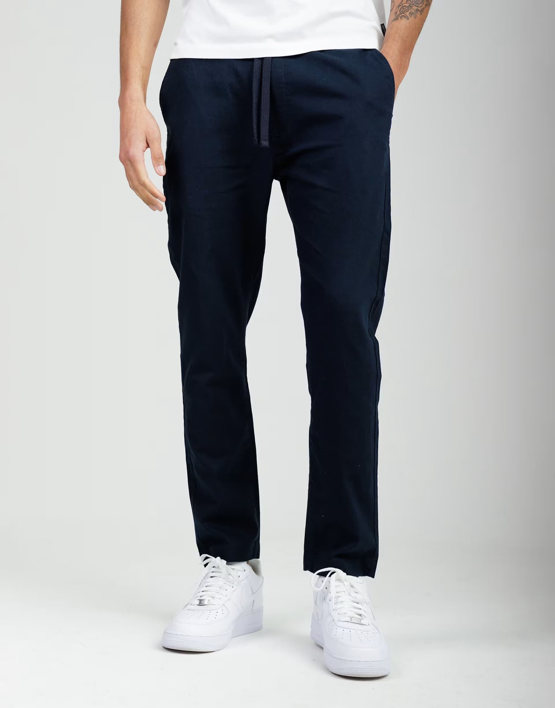 ASOS ASOS Black Cotton-linen Blend Cuffed Trousers
