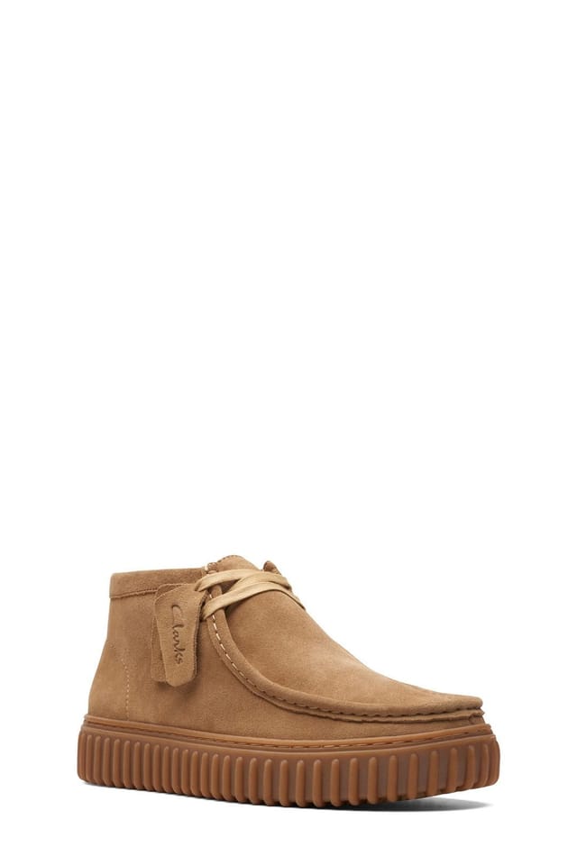 Clarks Clarks Men's Torhill Hi Suede Boots Sand in Tan - 2