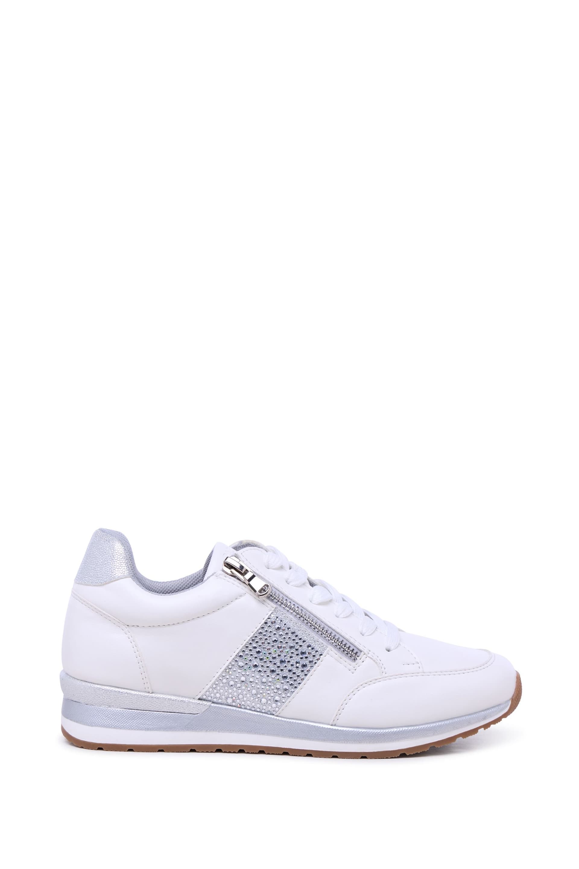 Paradox London Paradox London Women's Zadie Embellished Zip Trainers in White