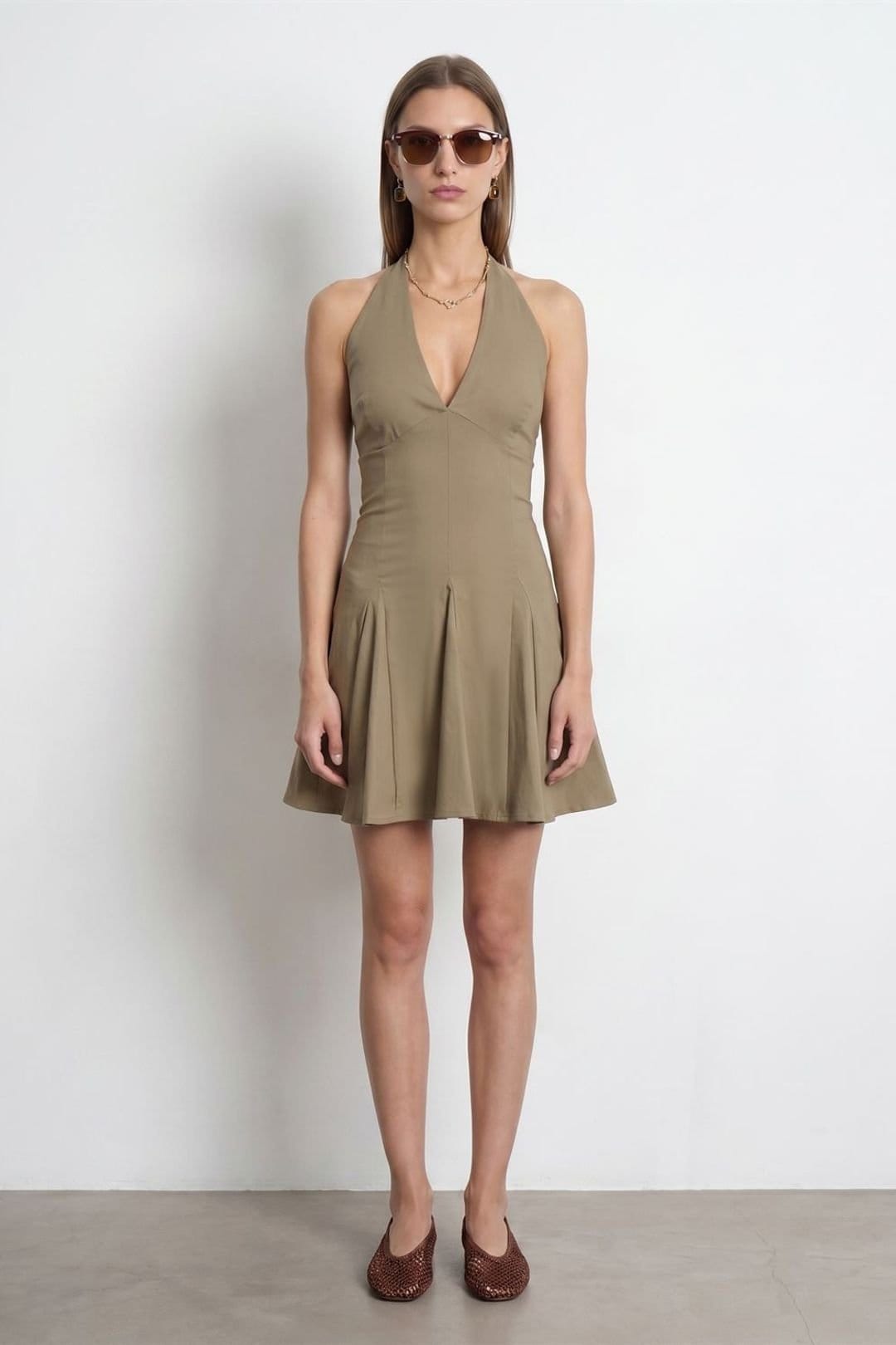 Dilvin Dilvin Women's Halter Neck Skater Mini Dress in Khaki - 4