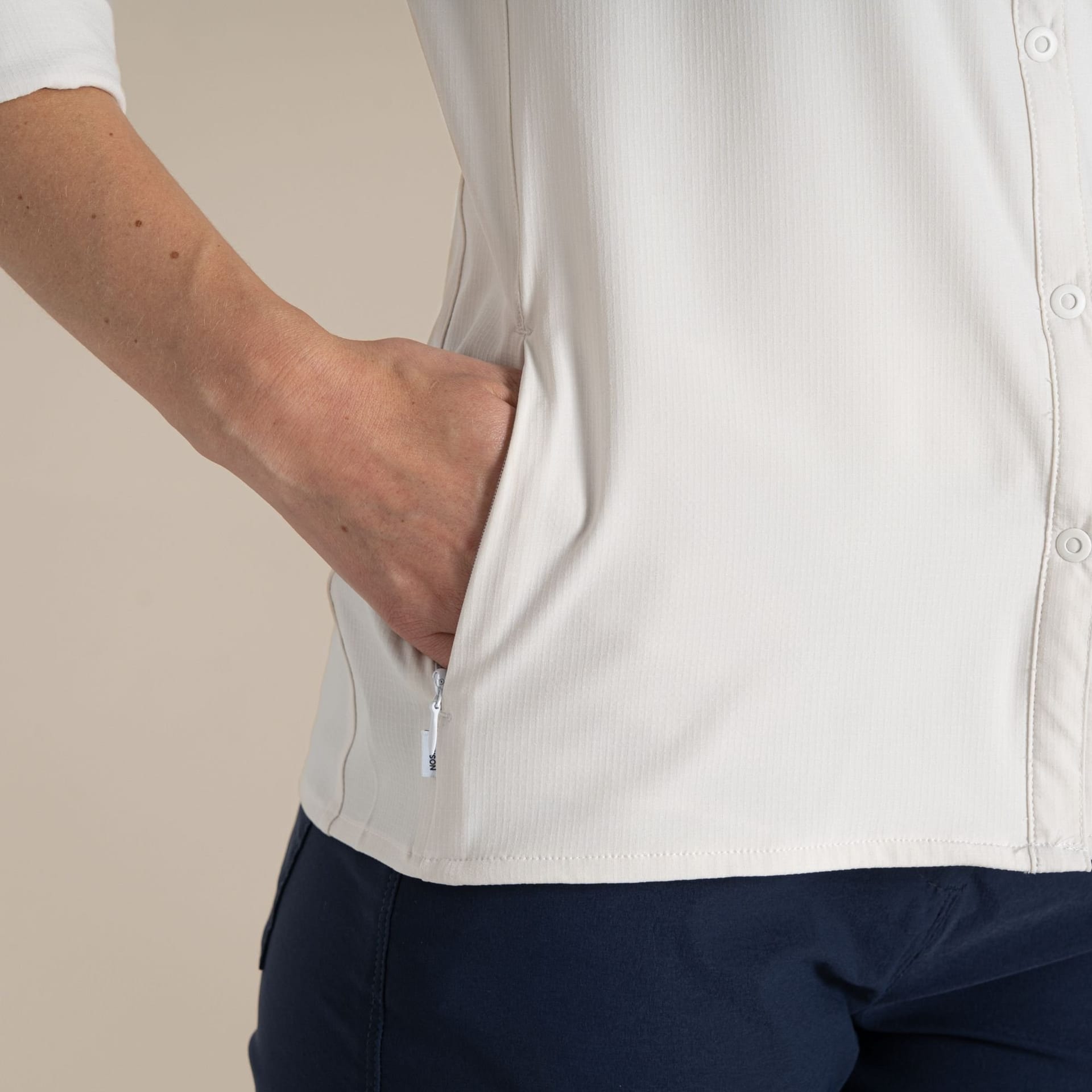 Craghoppers Craghoppers Women's NosiLife Pro Ventilated Long Sleeved Insect-Repellent Shirt in White - 4