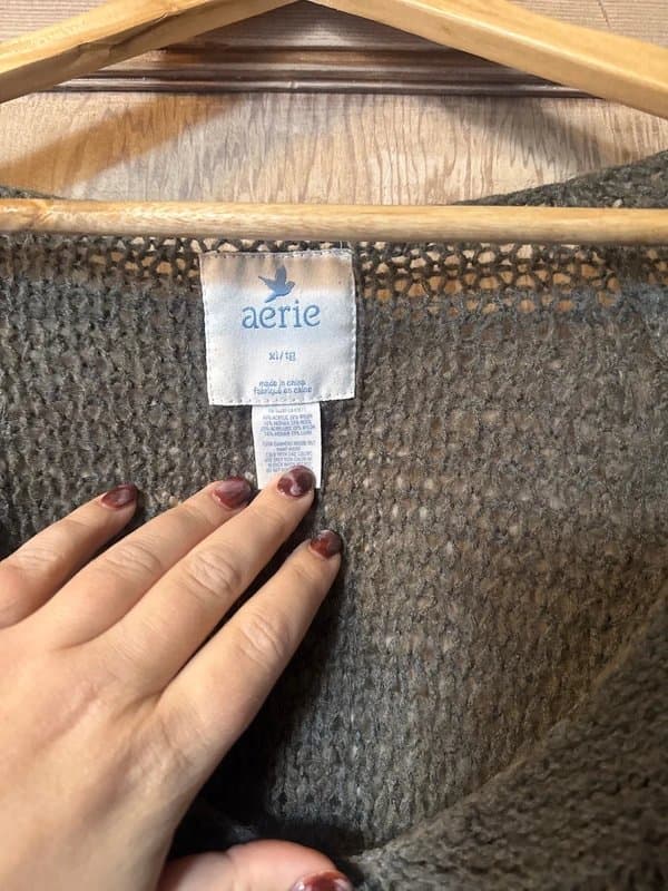 Aerie Aerie Khaki Green Fishnet Style Knit Jumper Size XL
