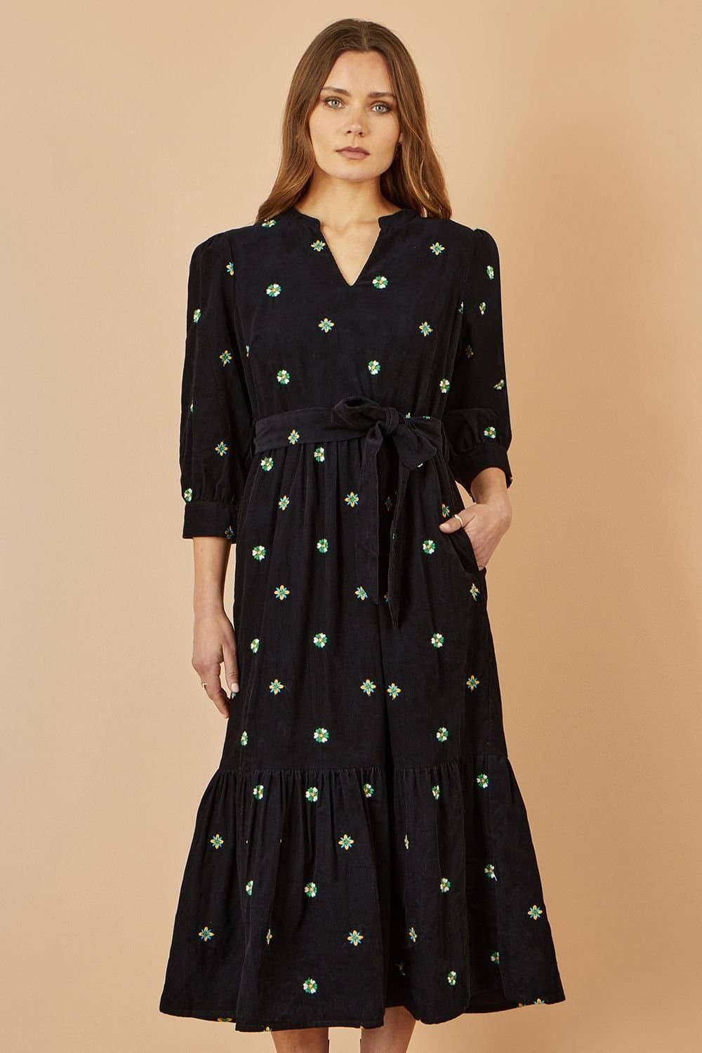 Yumi Yumi Women's Black Flower Embroidery Midi Cord Dress