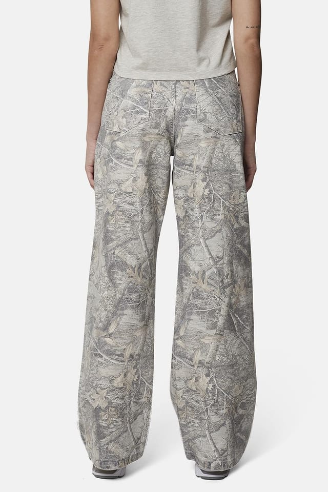 Good For Nothing Good For Nothing Women's Baggy Camo Print Denim Jeans in Beige - 2