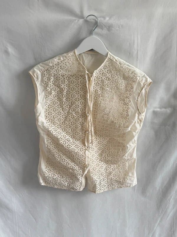 Vintage Dressing Vintage cream broderie anglaise sleeveless blouse made in Switzerland