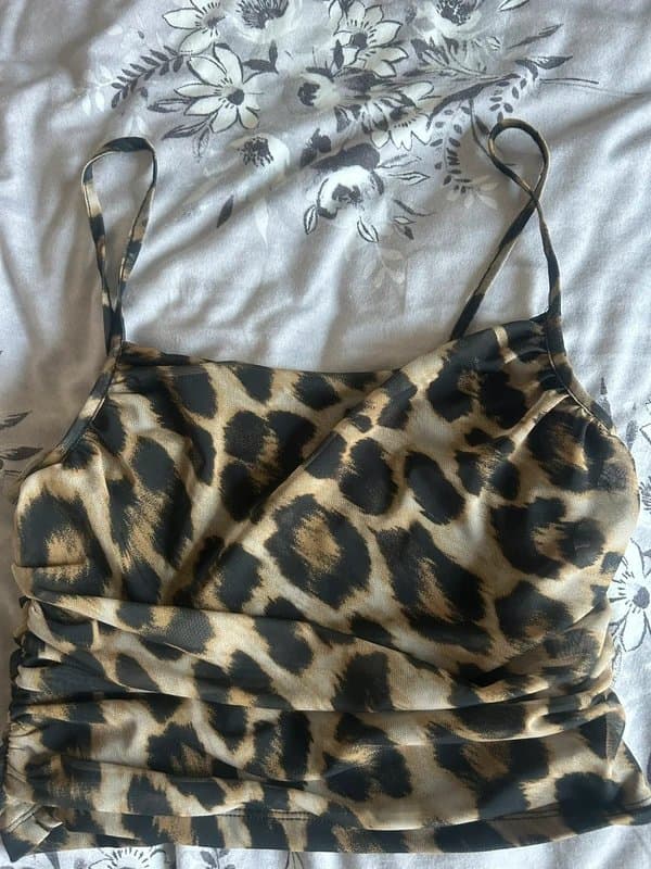 New Look Ruched leopard print crop top