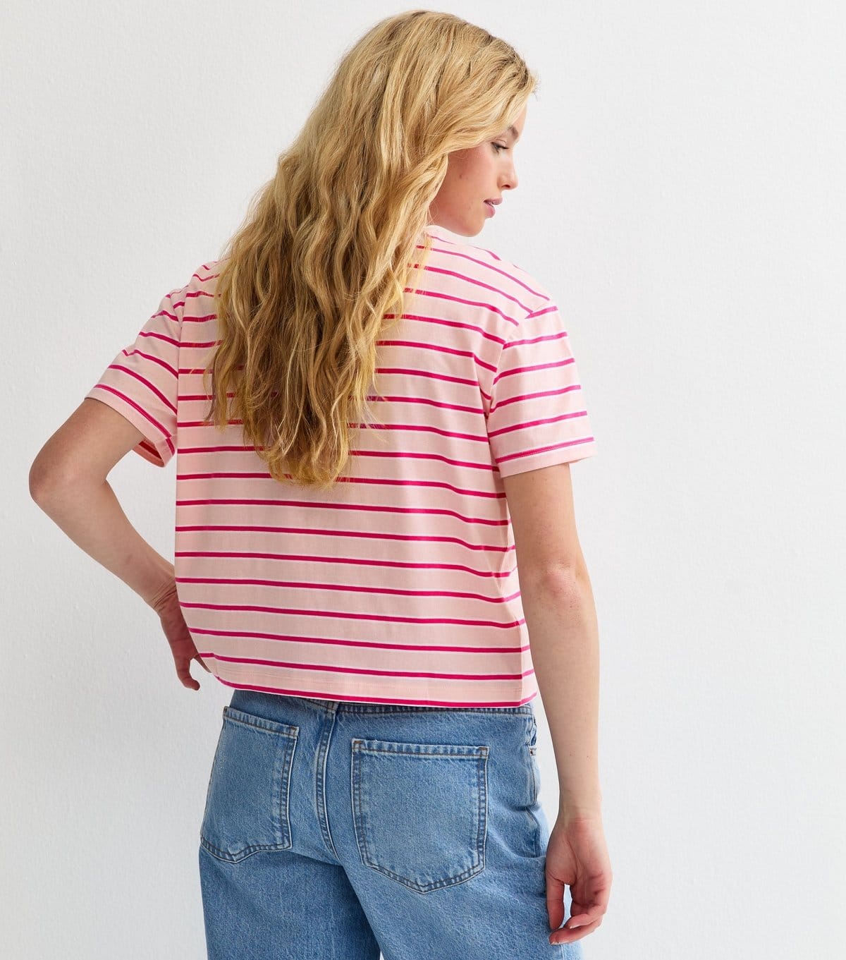 New Look Women's Pink Striped Boxy Fit T-Shirt New Look - 4