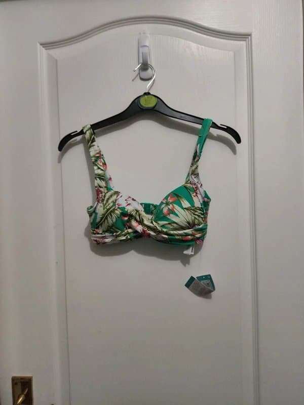 Marks & Spencer Marks and Spencer's multicolor bikini top size 8 box 2