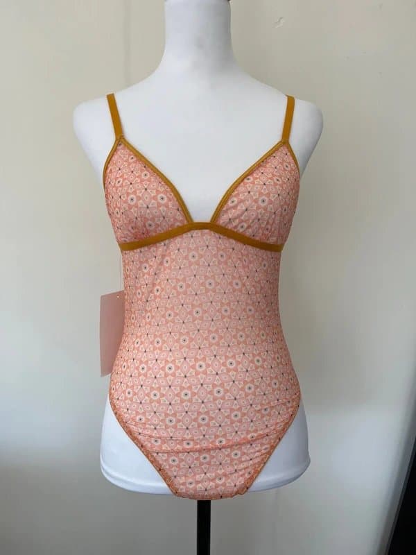 Never Fully Dressed Never Fully Dressed Orange Floral Sheer Mesh Bodysuit. RRP: £49! Size XS/6