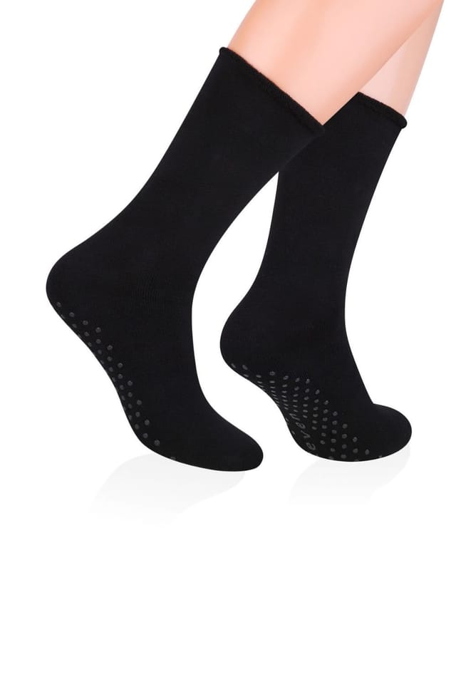 Steven Steven Men's Cotton Slipper Socks with Grippers in Black - 2