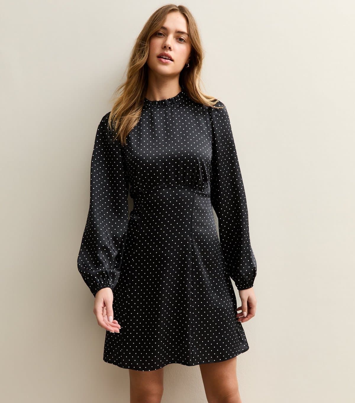 New Look Women's Black Polka Dot Long Sleeve Satin Mini Dress New Look