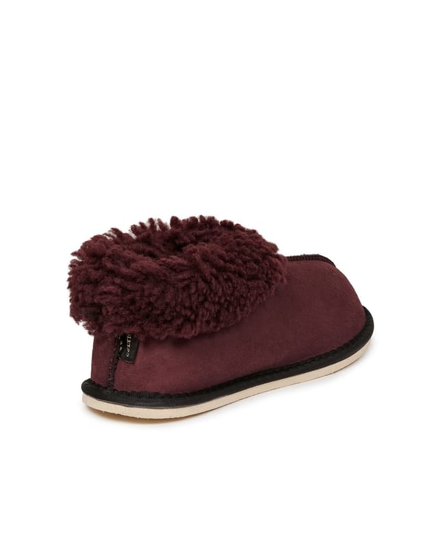 Celtic & Co Celtic & Co Women's Sheepskin Bootee Slippers in Maroon - 2