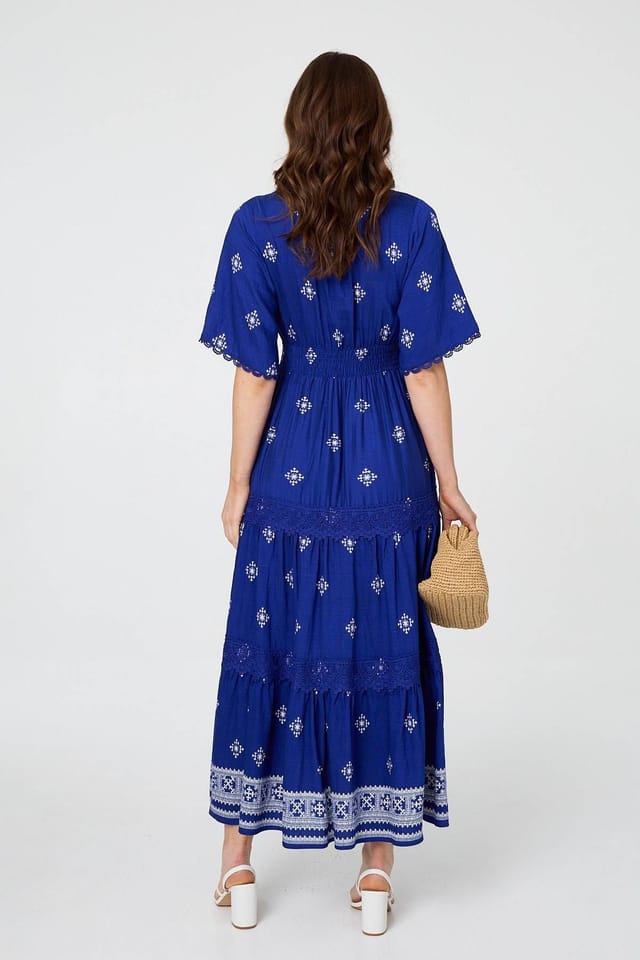 Izabel London Izabel London Women's Border Print 1/2 Sleeve Maxi Dress in Blue - 3