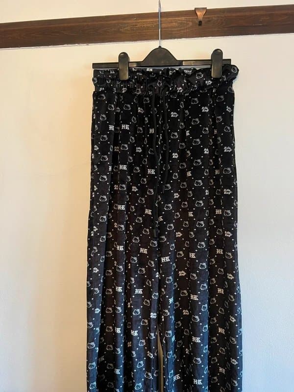 Bershka velvet hello kitty joggers