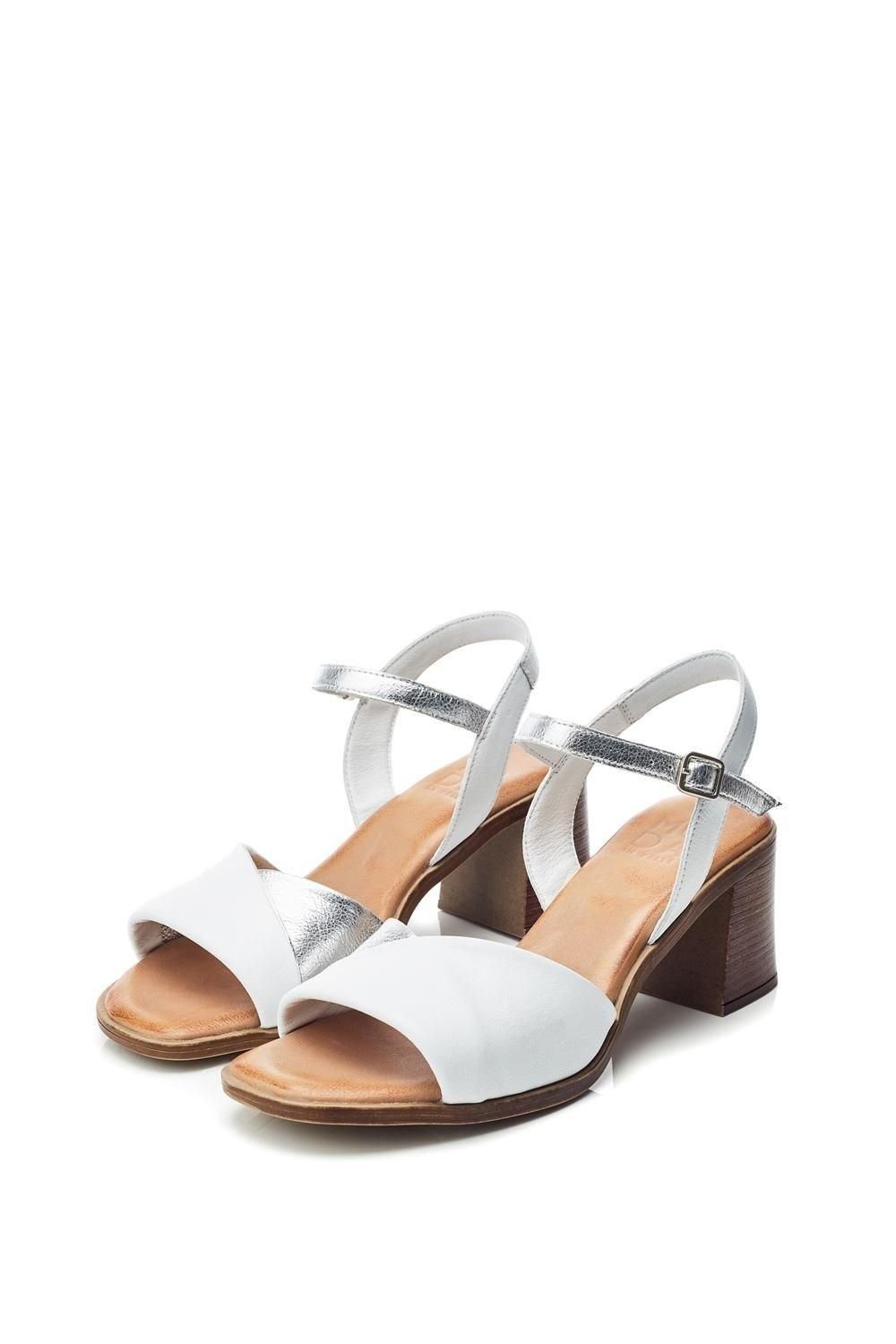 Moda In Pelle Moda In Pelle Women's 'Lanie' Leather Heeled Sandals in White - 2