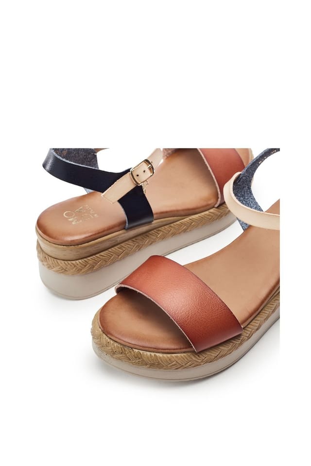 Moda In Pelle Moda In Pelle Women's 'Nyx' Porvair Wedges in Tan - 3