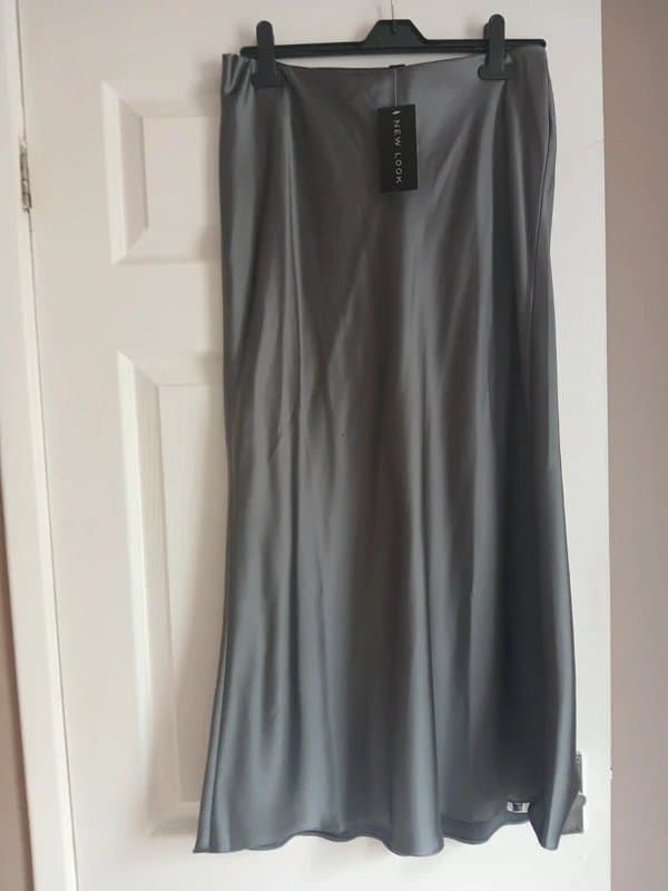 New Look Long satin look skirt