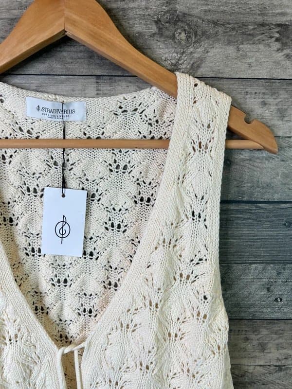 Stradivarius Stradivarius Knitted Crochet Waistcoat Top Size Large Ecru Beige Tie Front Boho Festival