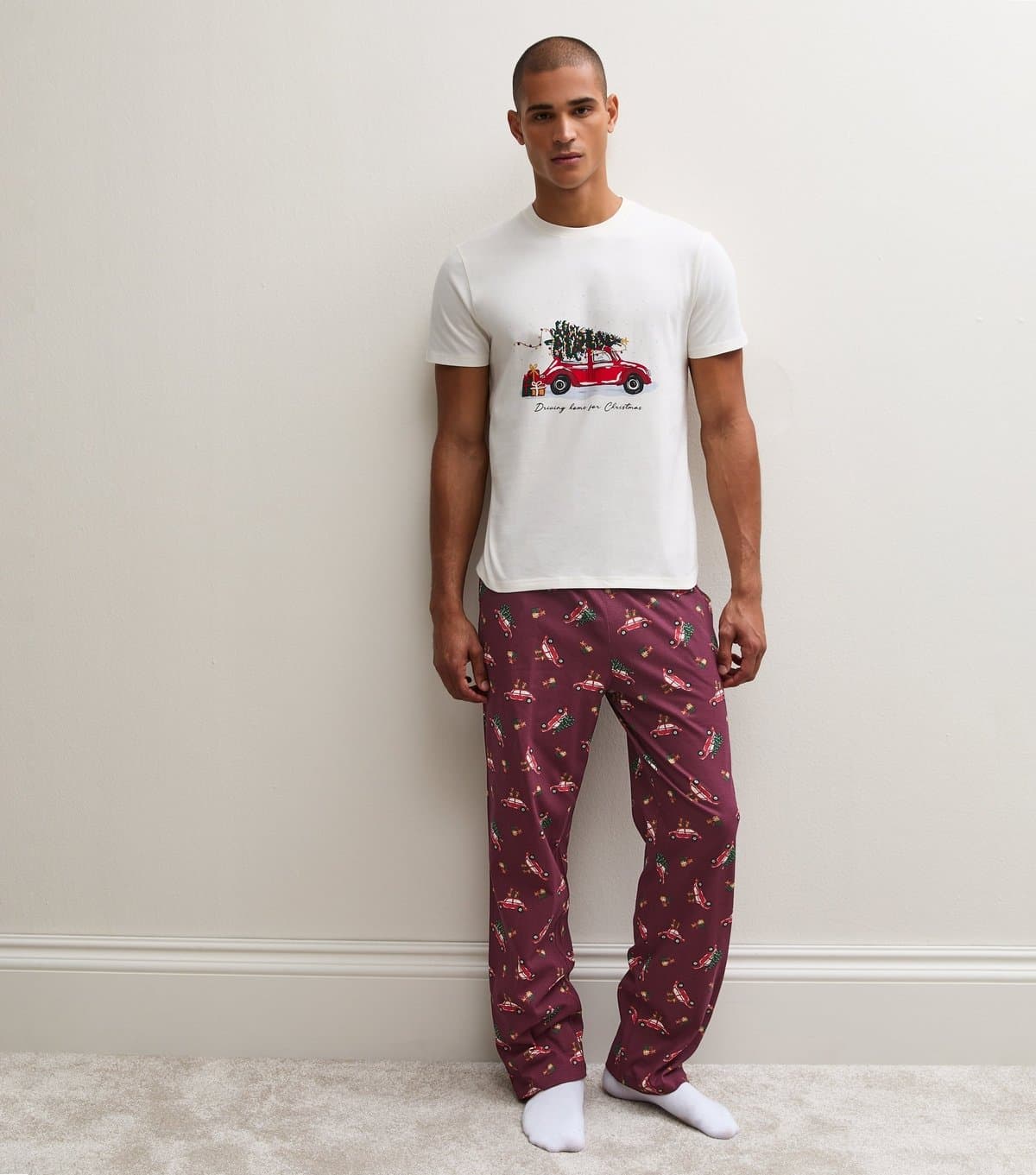 New Look Men's Red Cotton Christmas Car Print Pyjama Set New Look