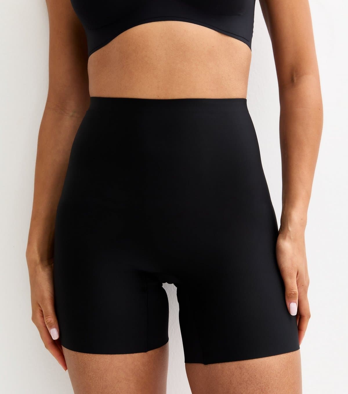 New Look Women's Black Bonded Smooth High Waist Medium Control Shaping Shorts New Look