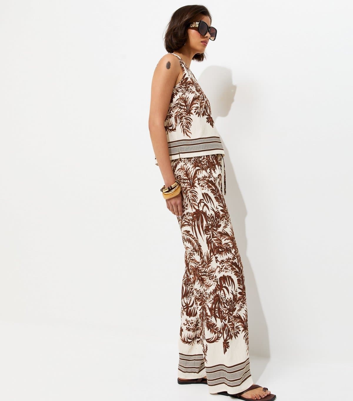 New Look Women's Brown Palm Tree Print Wide Leg Trousers New Look