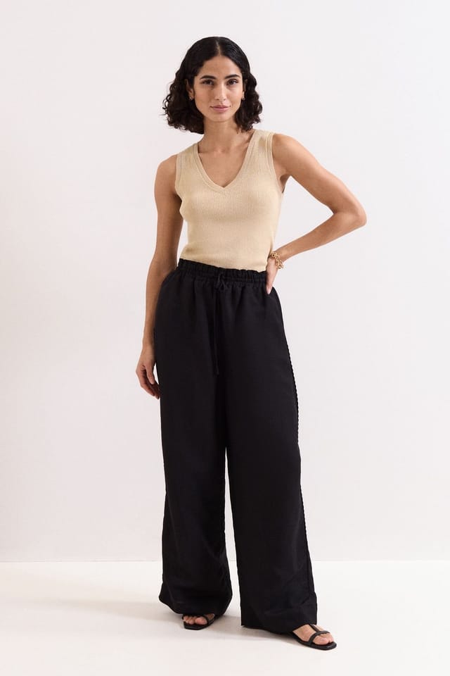 Phase Eight Phase Eight Women's Petite Rowan Trouser in Black - 3