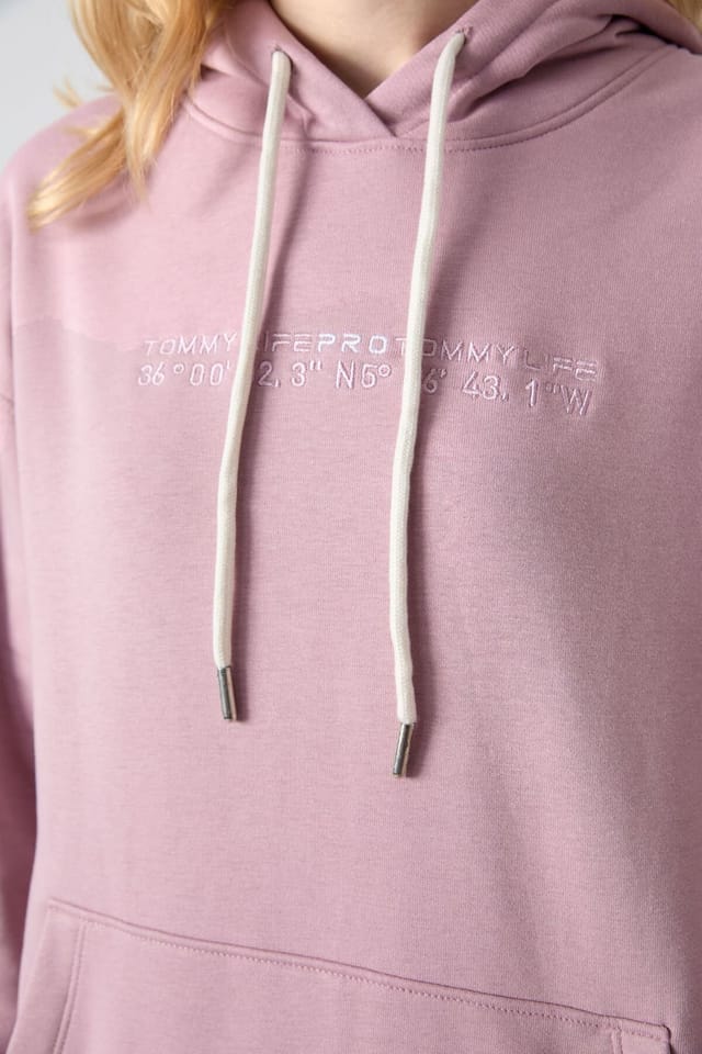 Tommy Life Tommy Life Women's Oversized Hooded Sweatshirt & Pants Set in Mauve - 3