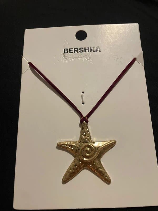 Bershka Bershka Starfish Pendant Necklace