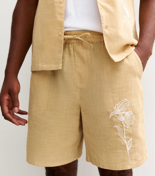 New Look Men's Light Brown Regular Floral Embroidered Shorts New Look - 2