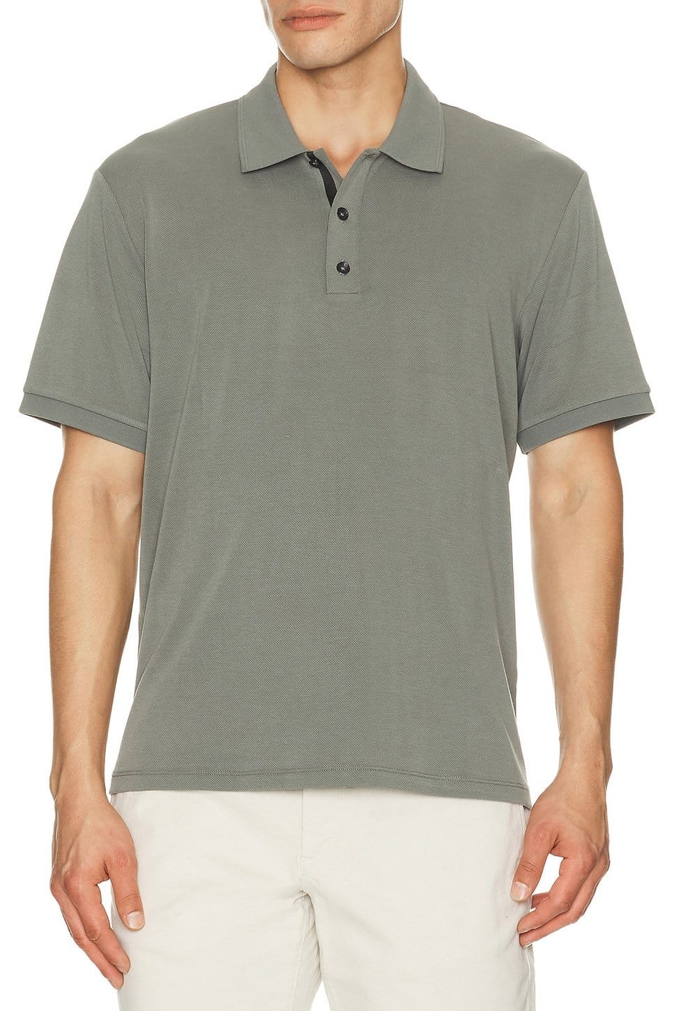 Revolve Tech Pique Slim Polo in Grey Mist