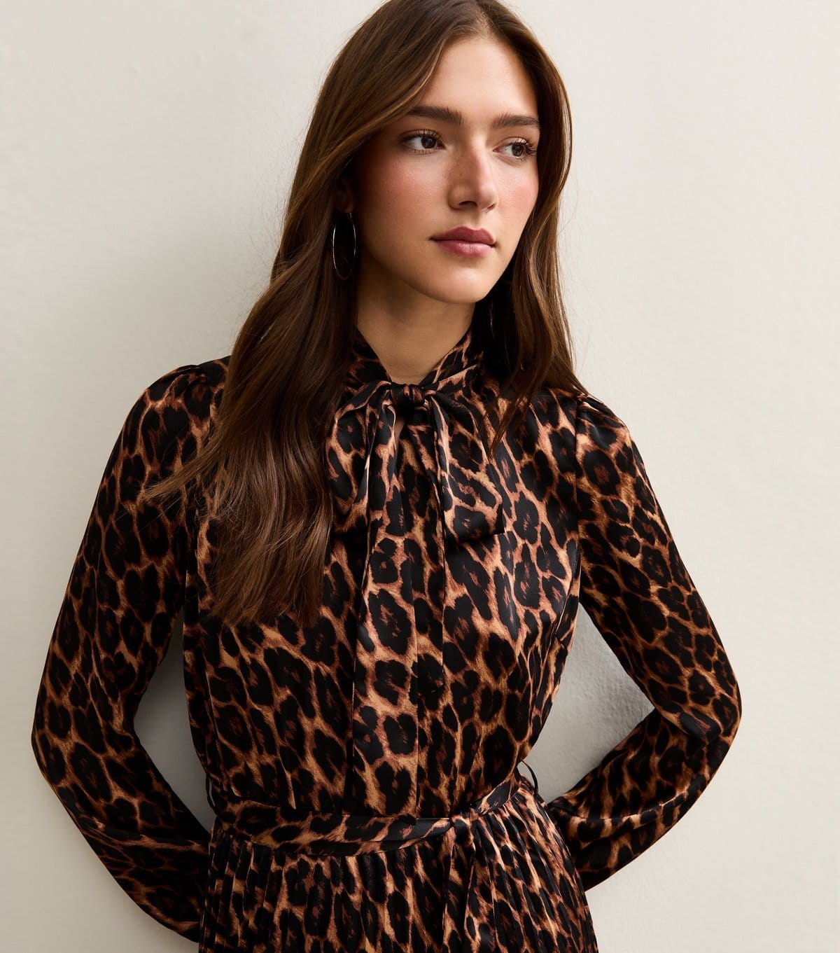 New Look Women's Dark Brown Animal Print Pleated Long Sleeve Midi Dress New Look - 4