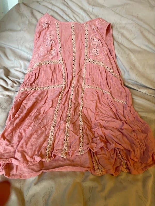 New Look Coral embroidered top New Look size 16