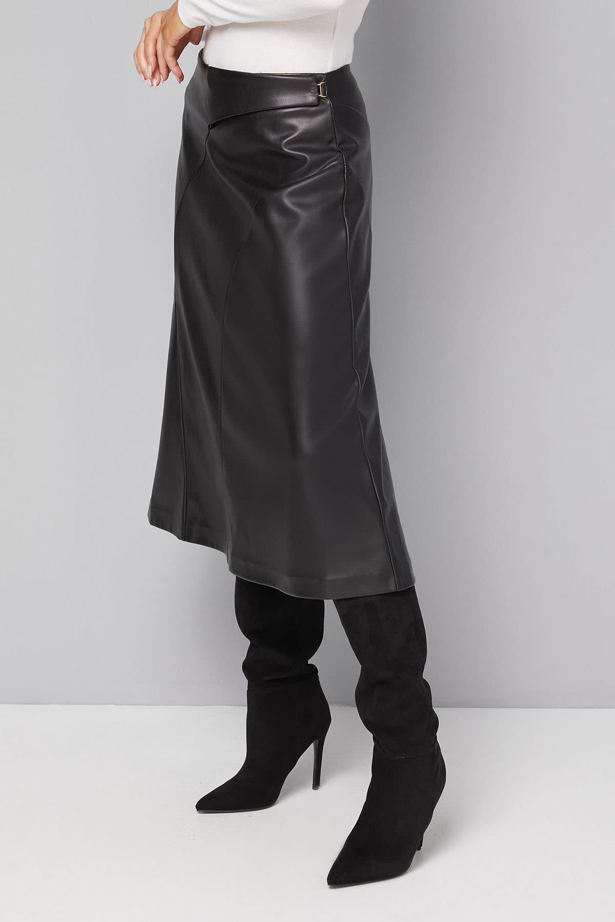 Wallis Wallis Women's Faux Leather Pleated Wrap Skirt in Black