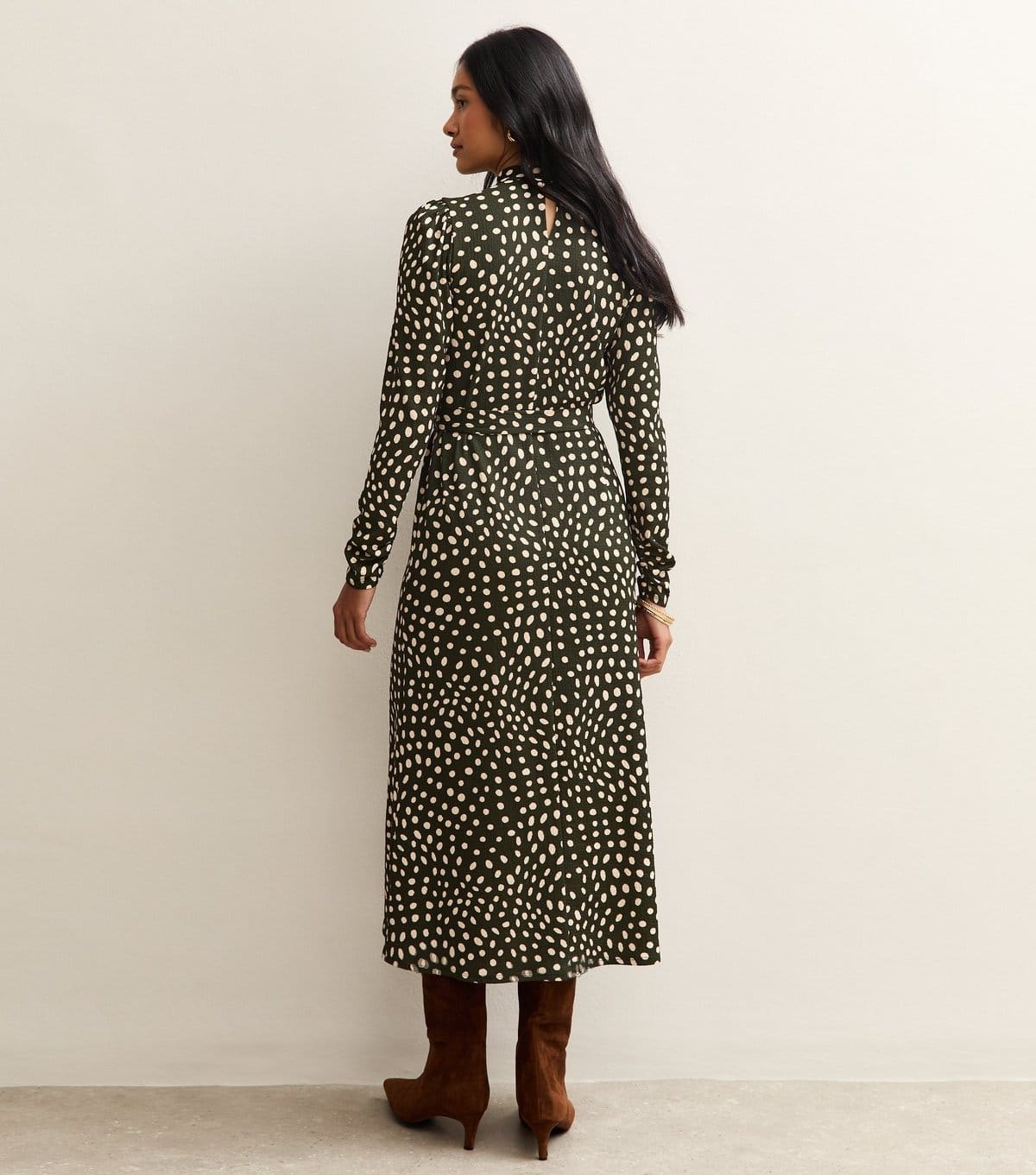 New Look Women's Green Spotty High Neck Midi Dress New Look - 4