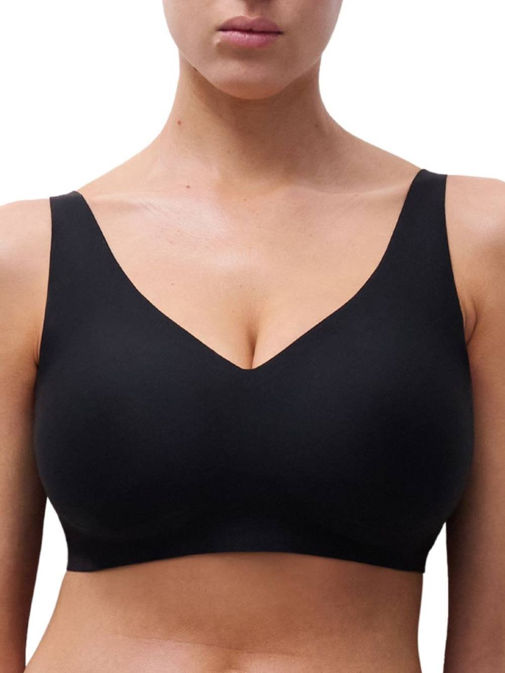 Chantelle Chantelle Women's SoftStretch Power Plunge Bra in Black - 2